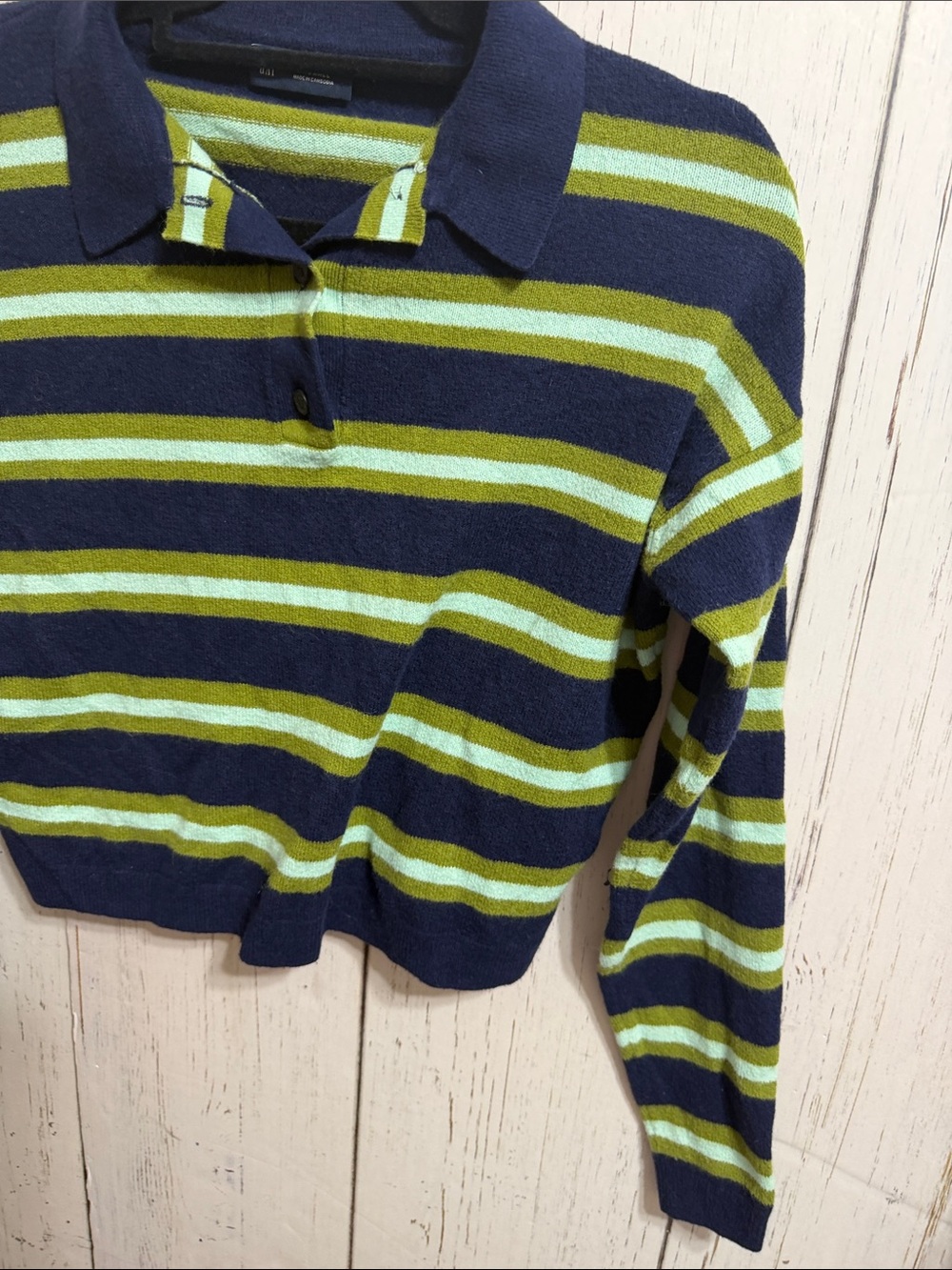 GAP Navy Sweater with Lime Stripes - Picture 4 of 8